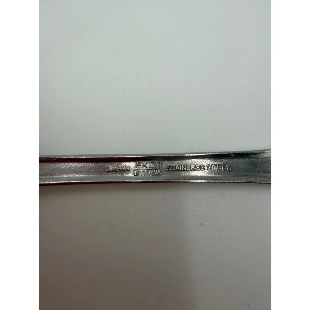 Ekco Eterna table solid